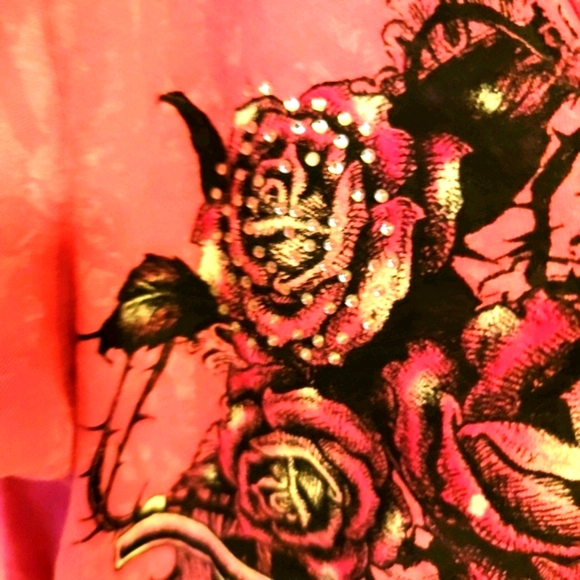 Pretty pink really cool t-shirt from Rebel - Picture 4 of 7